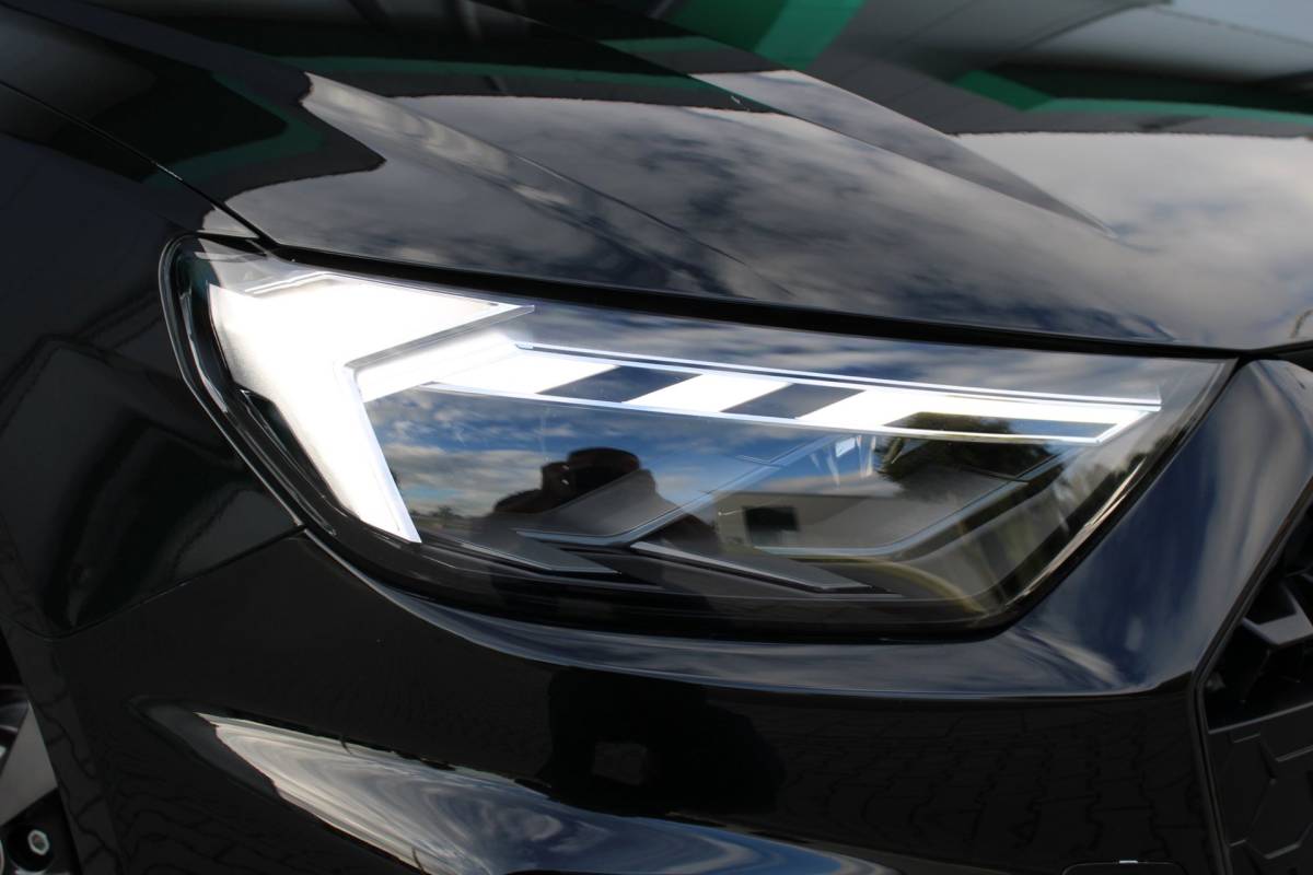 Audi A1 Sportback Audi A1 Sportback 40 TFSI COMPETITION | S LINE | SONOS | CAMERA | BLACK OPTIK | CARPLAY | 18″ | HALFLEDER | DODEHOEK | 5 JR GAR!