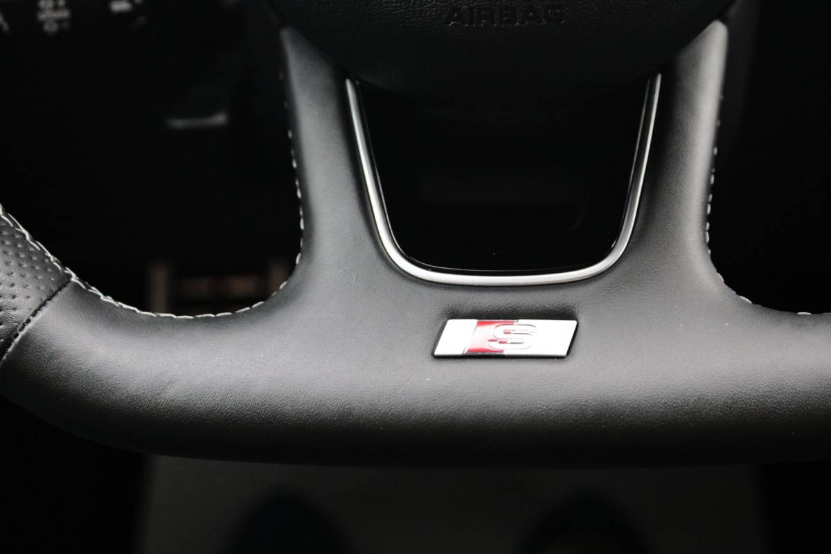 Audi A1 Sportback Audi A1 Sportback 40 TFSI COMPETITION | S LINE | SONOS | CAMERA | BLACK OPTIK | CARPLAY | 18″ | HALFLEDER | DODEHOEK | 5 JR GAR!