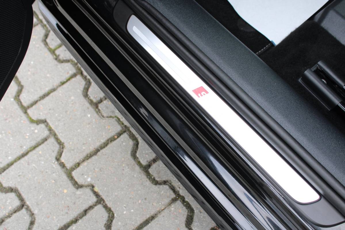 Audi A1 Sportback Audi A1 Sportback 40 TFSI COMPETITION | S LINE | SONOS | CAMERA | BLACK OPTIK | CARPLAY | 18″ | HALFLEDER | DODEHOEK | 5 JR GAR!
