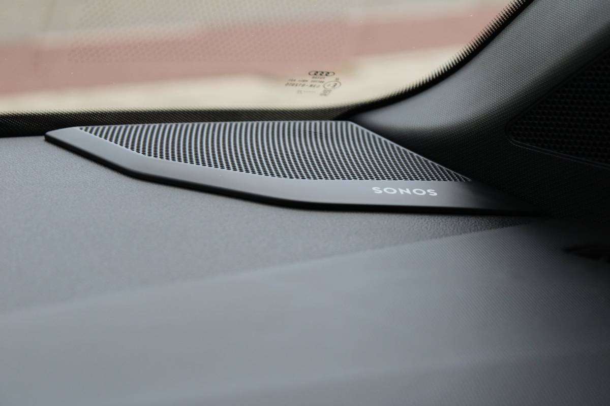 Audi A1 Sportback Audi A1 Sportback 40 TFSI COMPETITION | S LINE | SONOS | CAMERA | BLACK OPTIK | CARPLAY | 18″ | HALFLEDER | DODEHOEK | 5 JR GAR!