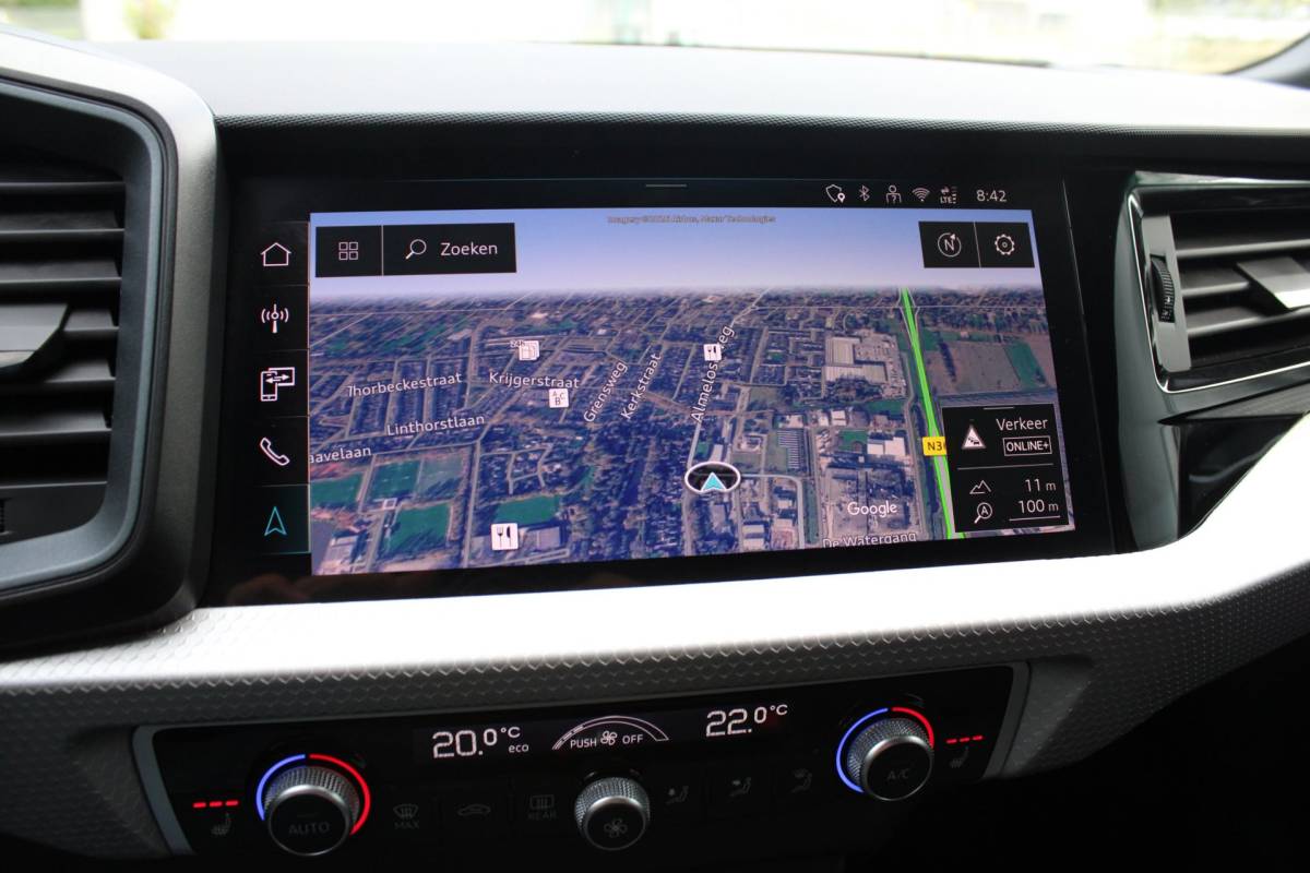 Audi A1 Sportback Audi A1 Sportback 40 TFSI COMPETITION | S LINE | SONOS | CAMERA | BLACK OPTIK | CARPLAY | 18″ | HALFLEDER | DODEHOEK | 5 JR GAR!