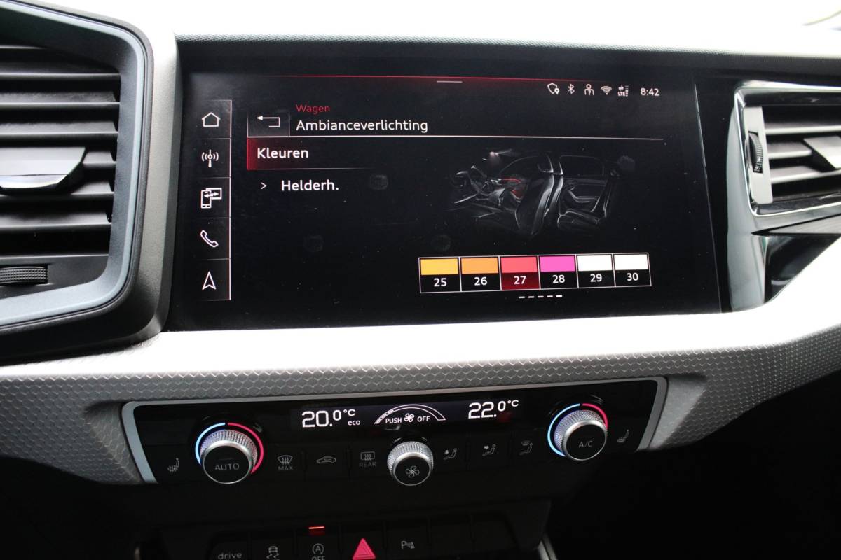 Audi A1 Sportback Audi A1 Sportback 40 TFSI COMPETITION | S LINE | SONOS | CAMERA | BLACK OPTIK | CARPLAY | 18″ | HALFLEDER | DODEHOEK | 5 JR GAR!