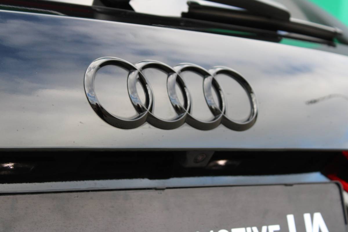 Audi A1 Sportback Audi A1 Sportback 40 TFSI COMPETITION | S LINE | SONOS | CAMERA | BLACK OPTIK | CARPLAY | 18″ | HALFLEDER | DODEHOEK | 5 JR GAR!