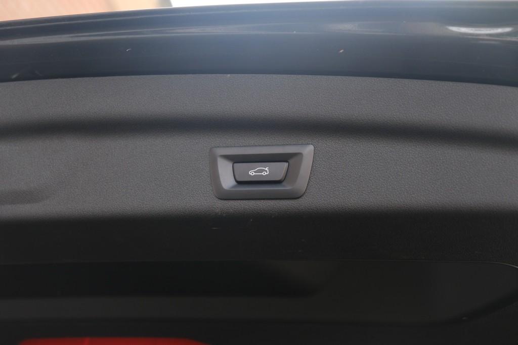 BMW 2 Serie BMW 2-Serie 218i 136pk Aut. Active Tourer Luxury Line | Navi | App Connect | Climate | Leder | Elektrische Achterklep | Camera | Sfeerverlichting | Cruise