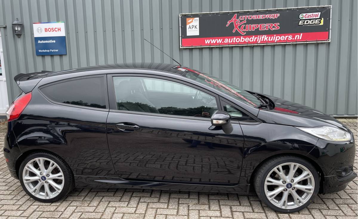 Ford Fiesta Ford Fiesta 1.0 EcoBoost Sport Airco.Cruise.Lm.velgen.Pdc.Miltec Uitlaat.Audio