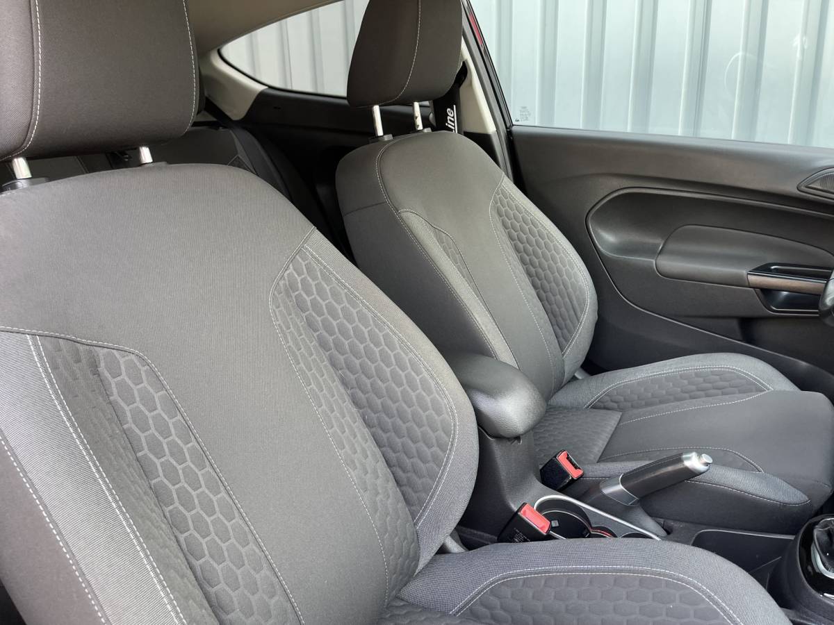 Ford Fiesta Ford Fiesta 1.0 EcoBoost Sport Airco.Cruise.Lm.velgen.Pdc.Miltec Uitlaat.Audio