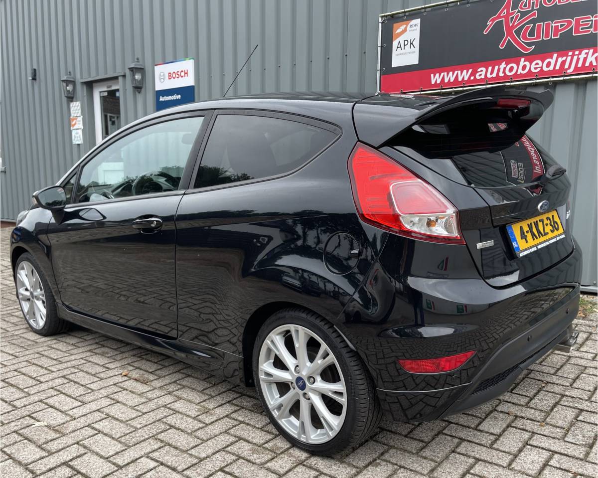 Ford Fiesta Ford Fiesta 1.0 EcoBoost Sport Airco.Cruise.Lm.velgen.Pdc.Miltec Uitlaat.Audio