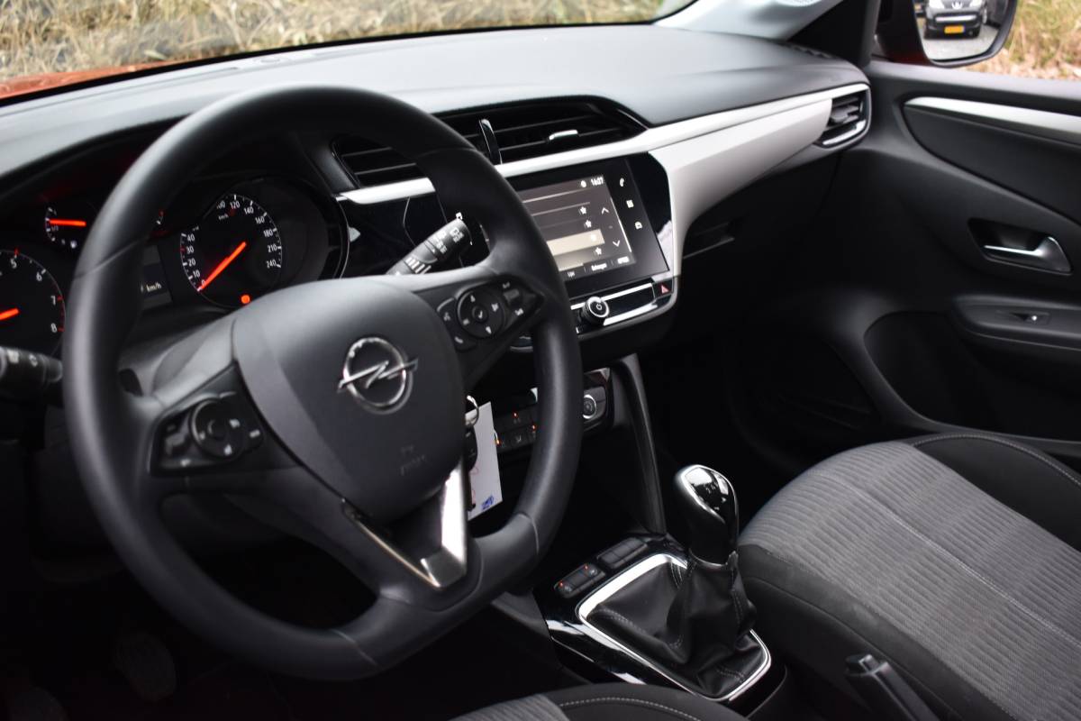 Opel Corsa Opel Corsa 1.2 EDITION CRUISE/AIRCO/CARPLAY
