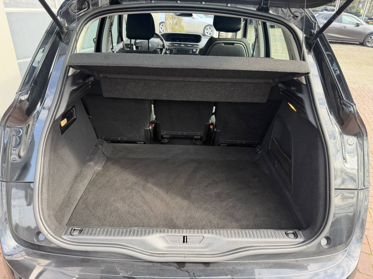 Citroën C4 Picasso Citroën C4 Picasso 1.2 PureTech Shine Bj 2017 Hoge Zit Dealer onderhouden mooie ruime auto