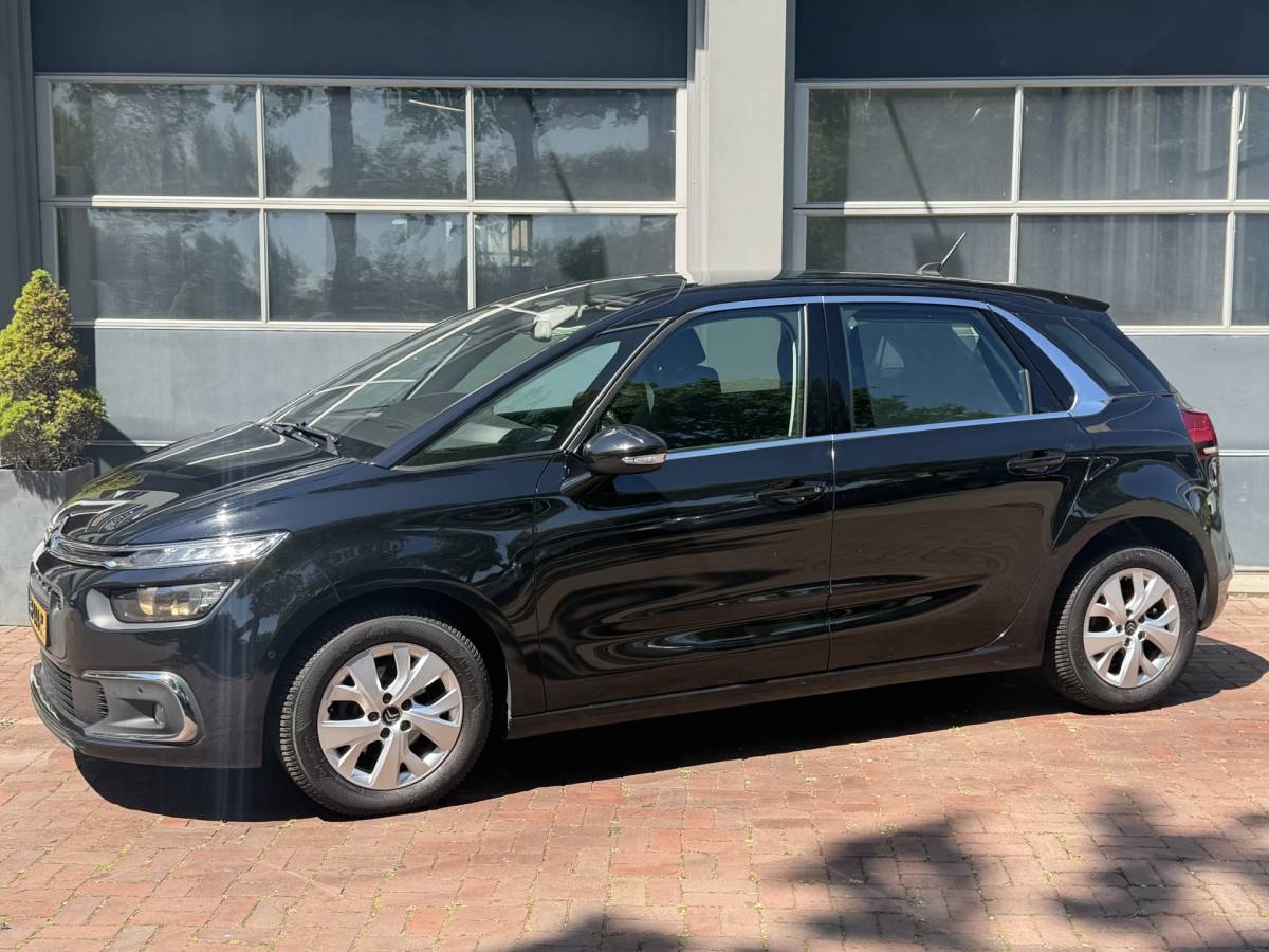 Citroën C4 Picasso Citroën C4 Picasso 1.2 PureTech Shine Bj 2017 Hoge Zit Dealer onderhouden mooie ruime auto