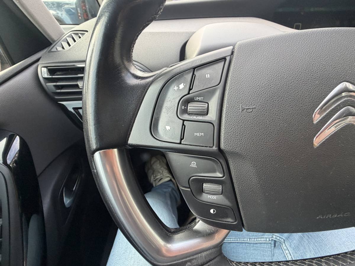 Citroën C4 Picasso Citroën C4 Picasso 1.2 PureTech Shine Bj 2017 Hoge Zit Dealer onderhouden mooie ruime auto