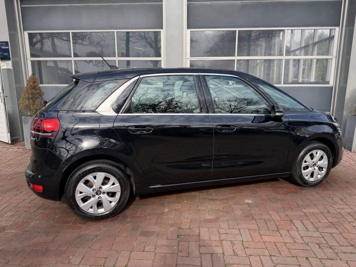 Citroën C4 Picasso Citroën C4 Picasso 1.2 PureTech Shine Bj 2017 Hoge Zit Dealer onderhouden mooie ruime auto