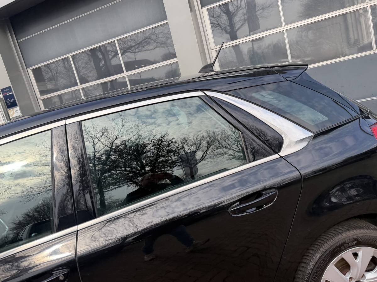 Citroën C4 Picasso Citroën C4 Picasso 1.2 PureTech Shine Bj 2017 Hoge Zit Dealer onderhouden mooie ruime auto