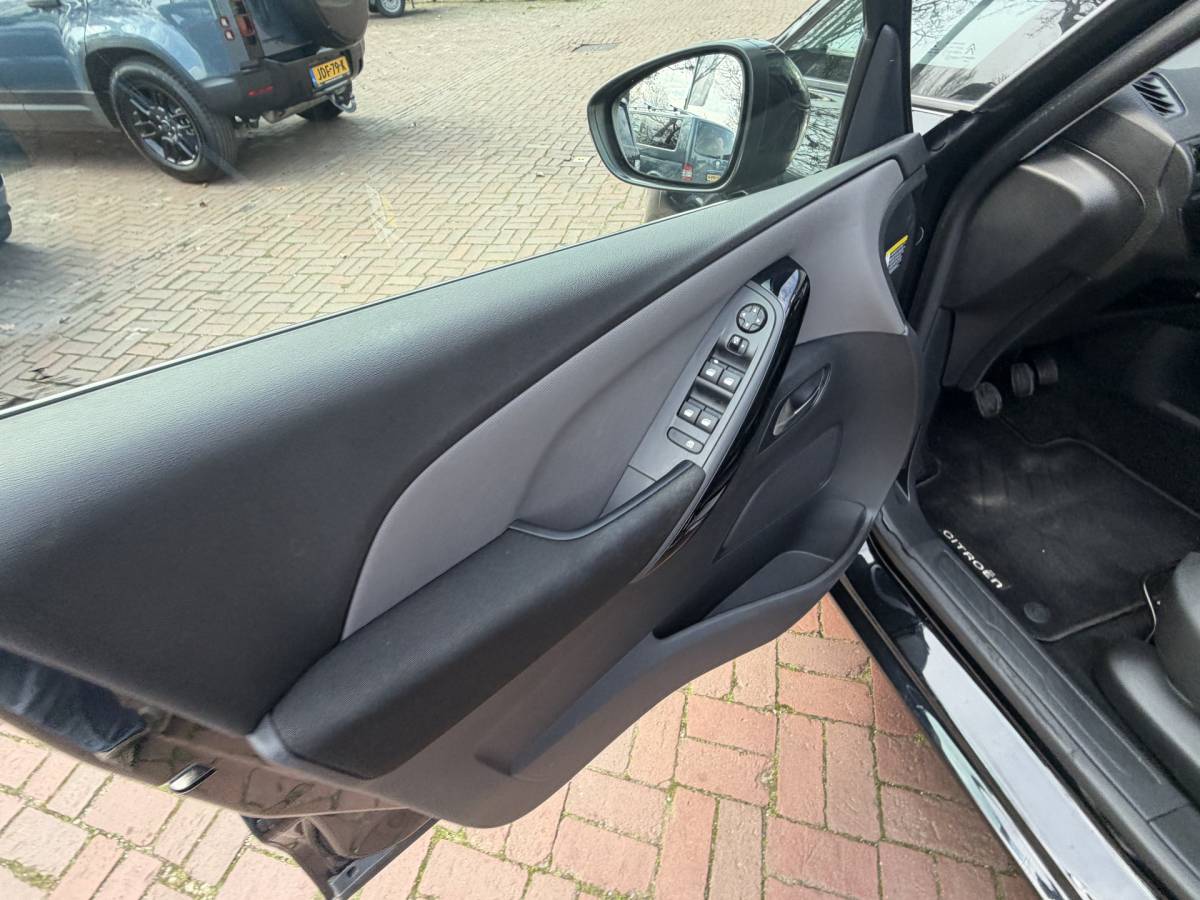 Citroën C4 Picasso Citroën C4 Picasso 1.2 PureTech Shine Bj 2017 Hoge Zit Dealer onderhouden mooie ruime auto