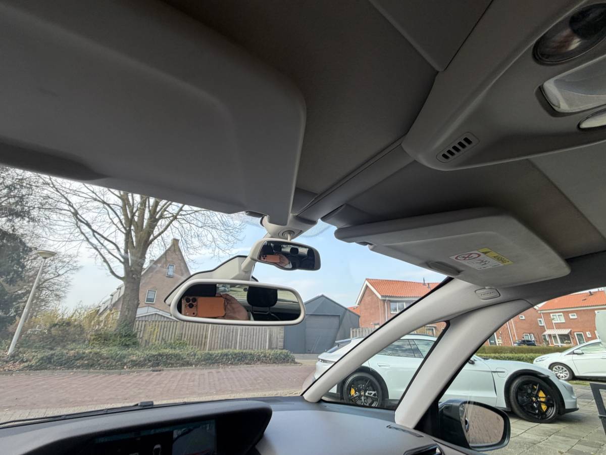 Citroën C4 Picasso Citroën C4 Picasso 1.2 PureTech Shine Bj 2017 Hoge Zit Dealer onderhouden mooie ruime auto