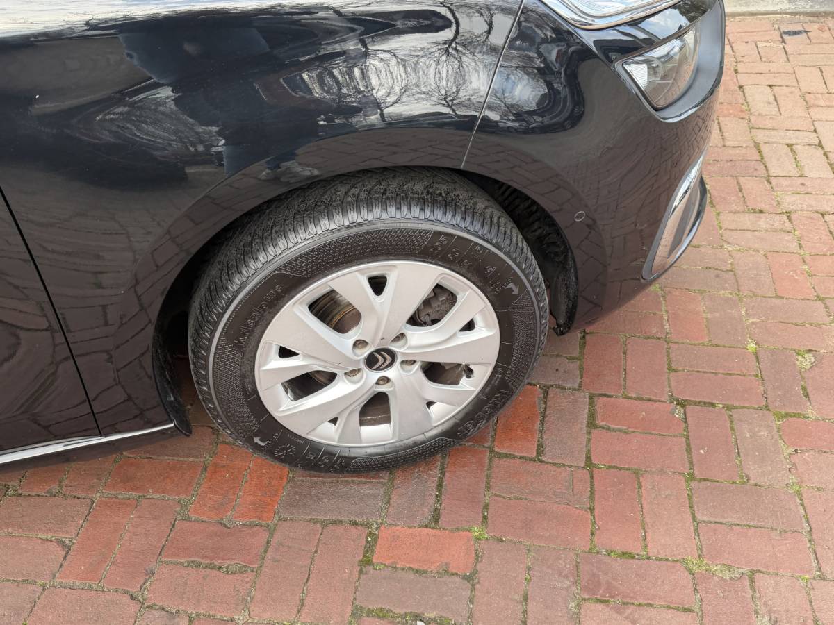 Citroën C4 Picasso Citroën C4 Picasso 1.2 PureTech Shine Bj 2017 Hoge Zit Dealer onderhouden mooie ruime auto