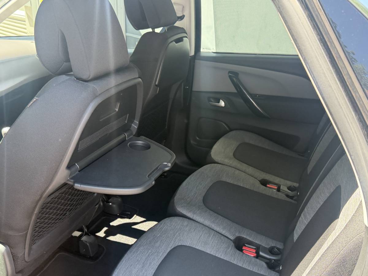 Citroën C4 Picasso Citroën C4 Picasso 1.2 PureTech Shine Bj 2017 Hoge Zit Dealer onderhouden mooie ruime auto