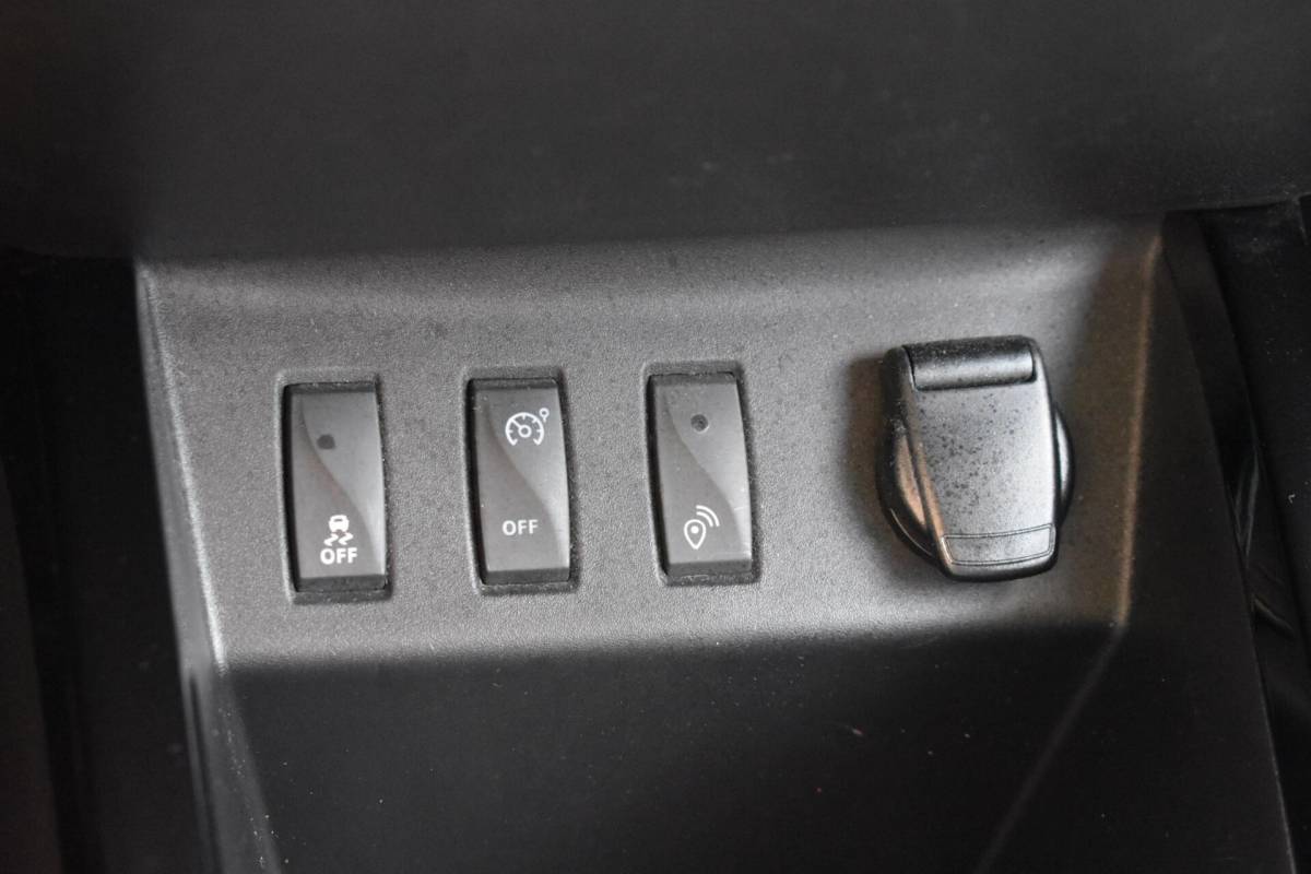 Dacia Spring Dacia Spring Expression 27 kWh | Camera | Carplay | All Season Banden |