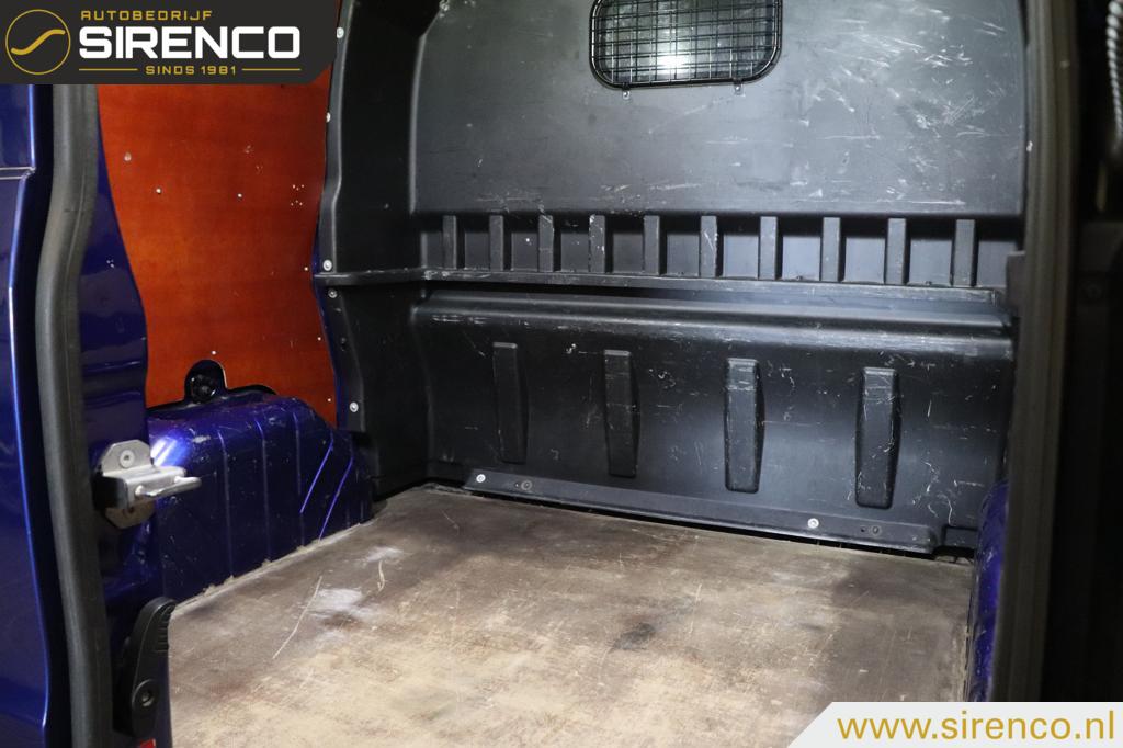 Ford Transit Custom Ford Transit Custom 290 2.2 TDCI L1H1 Ambiente DC | stoelverwarming | dab | airco | cruise control |