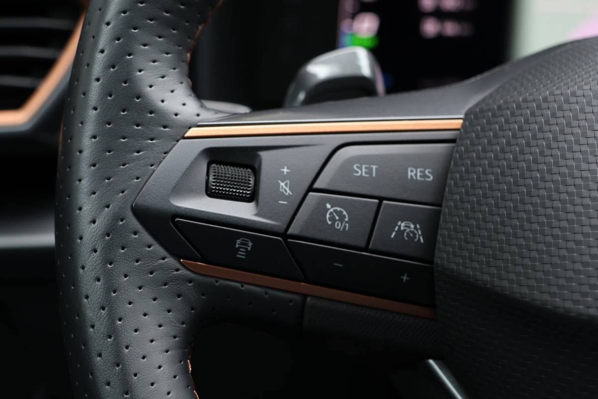 CUPRA Formentor Cupra Formentor 1.4 e-Hybrid SOH 100% Camera Memory-stoelen El. achterklep