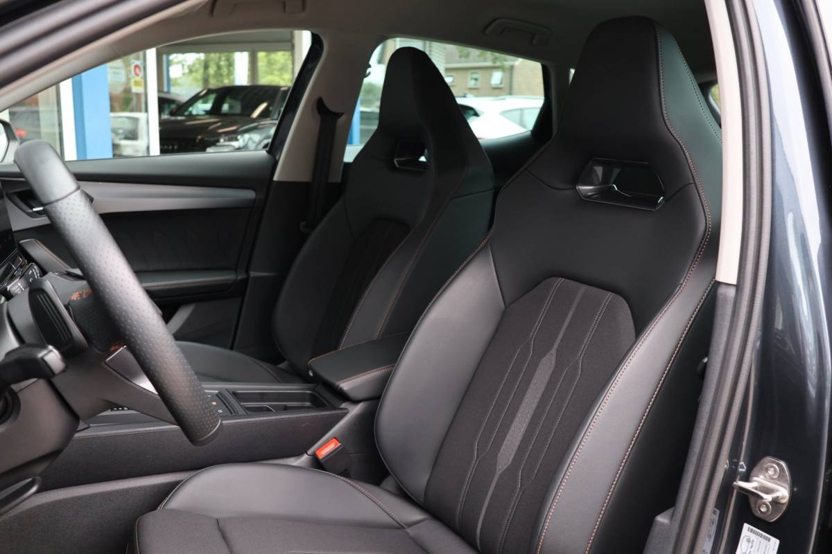 CUPRA Formentor Cupra Formentor 1.4 e-Hybrid SOH 100% Camera Memory-stoelen El. achterklep