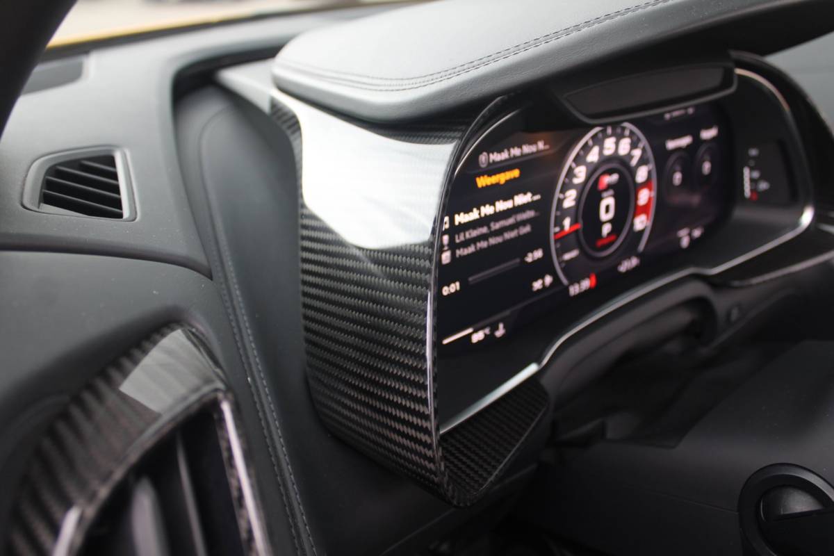 Audi R8 Audi R8 Spyder 5.2 Performance Quattro 620pk | Capristo | Bucket seats | Vegas yellow Matt