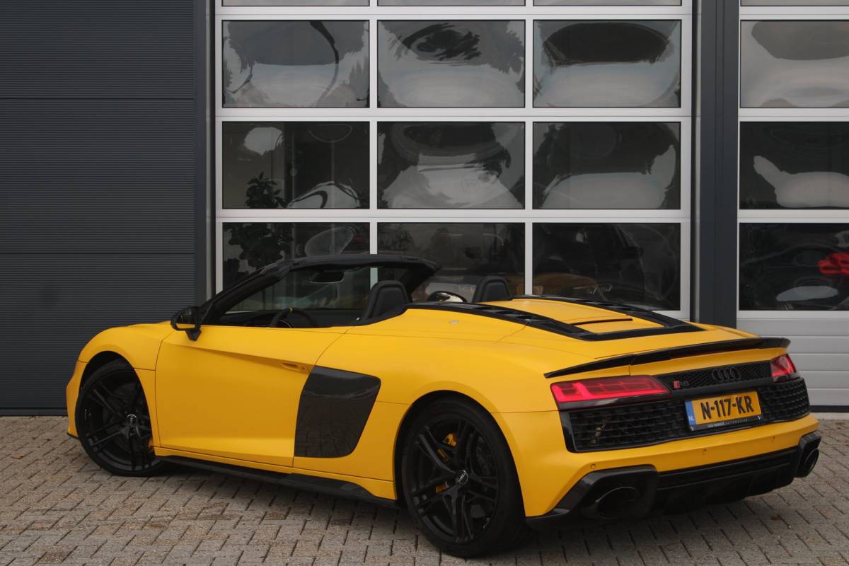 Audi R8 Audi R8 Spyder 5.2 Performance Quattro 620pk | Capristo | Bucket seats | Vegas yellow Matt