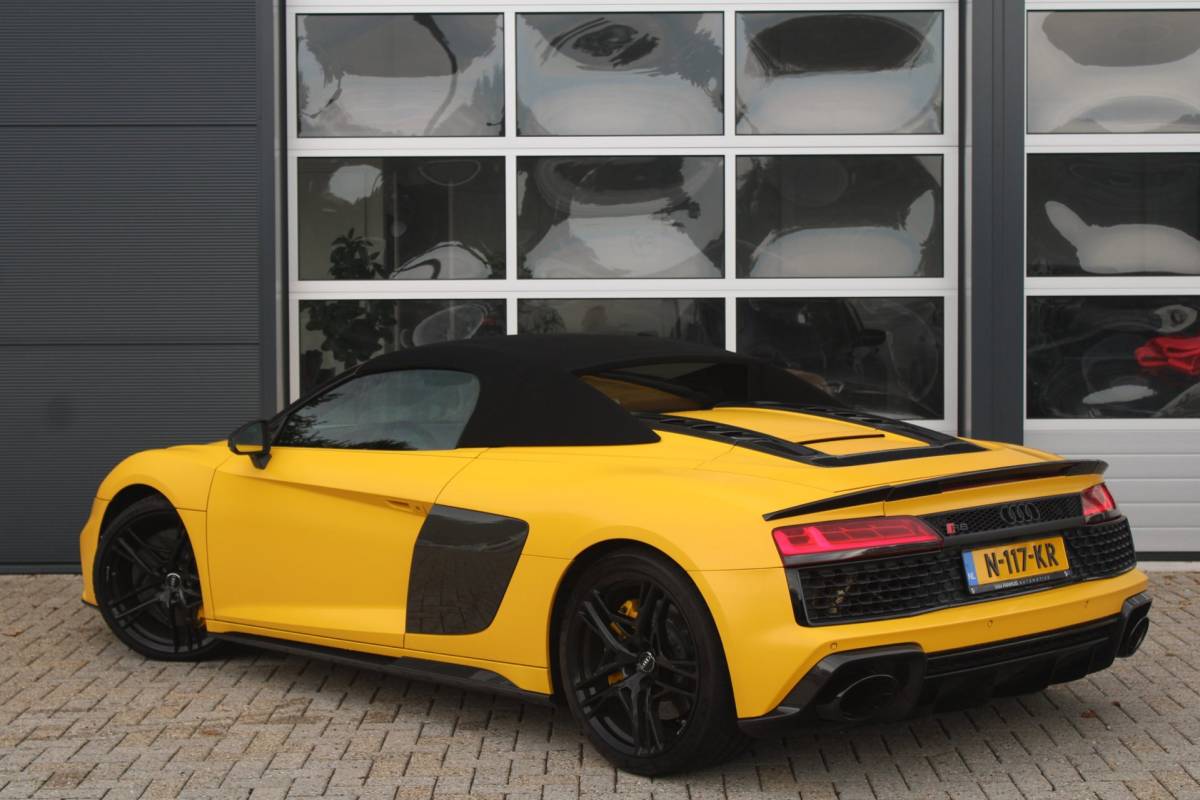 Audi R8 Audi R8 Spyder 5.2 Performance Quattro 620pk | Capristo | Bucket seats | Vegas yellow Matt