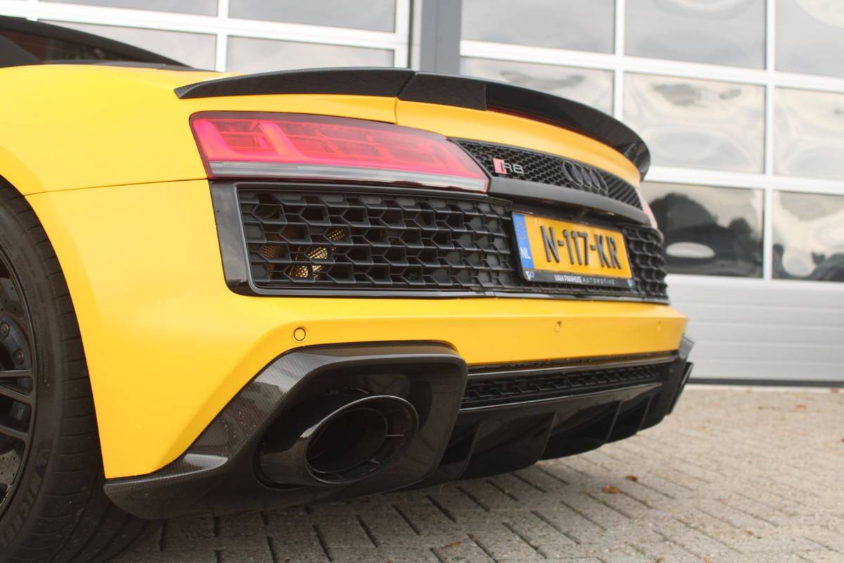 Audi R8 Audi R8 Spyder 5.2 Performance Quattro 620pk | Capristo | Bucket seats | Vegas yellow Matt