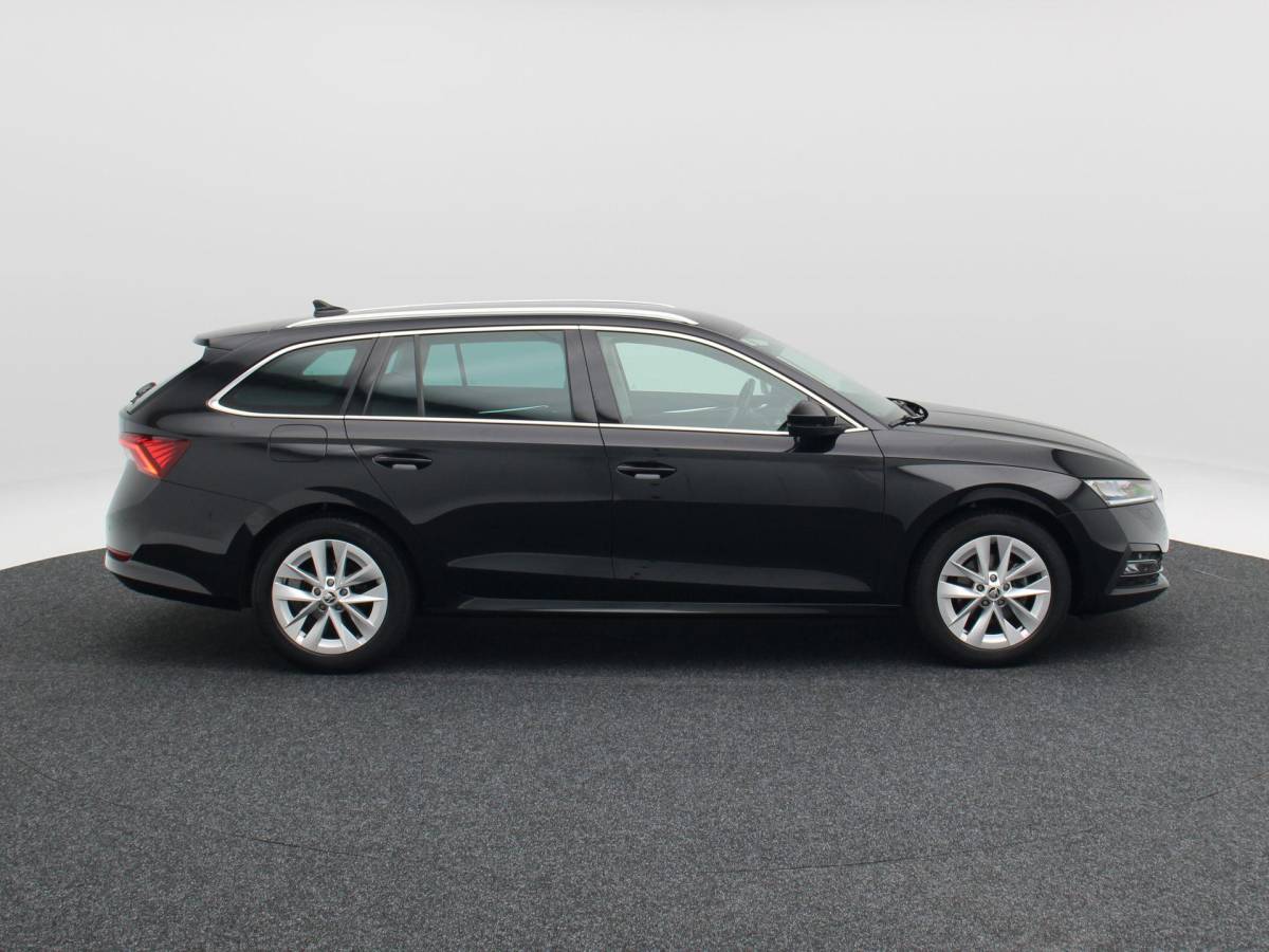 Škoda Octavia Skoda Octavia Combi 1.0 TSi Business Edition Plus 110 Pk | Adaptive Cruise | Elektrische Achterklep | Stoelverwarming | Navigatie | Privacy Glass | 17 Inch