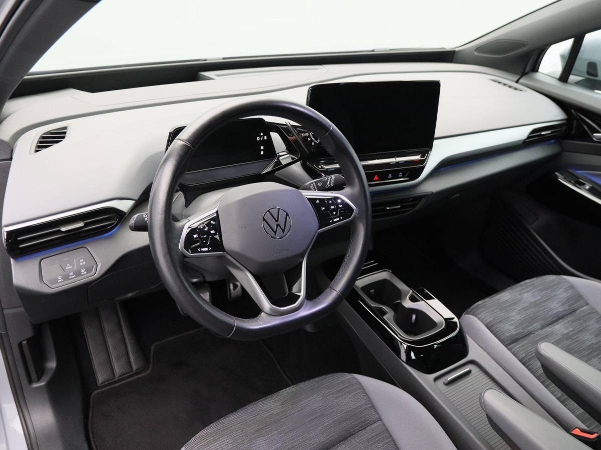 Volkswagen ID.4 Volkswagen ID.4 Pro 77 kWh 204 Pk | Trekhaak | 19 Inch | 360 Camera | Stoelverwarming | Adaptive Cruise | 101.358 Km!!