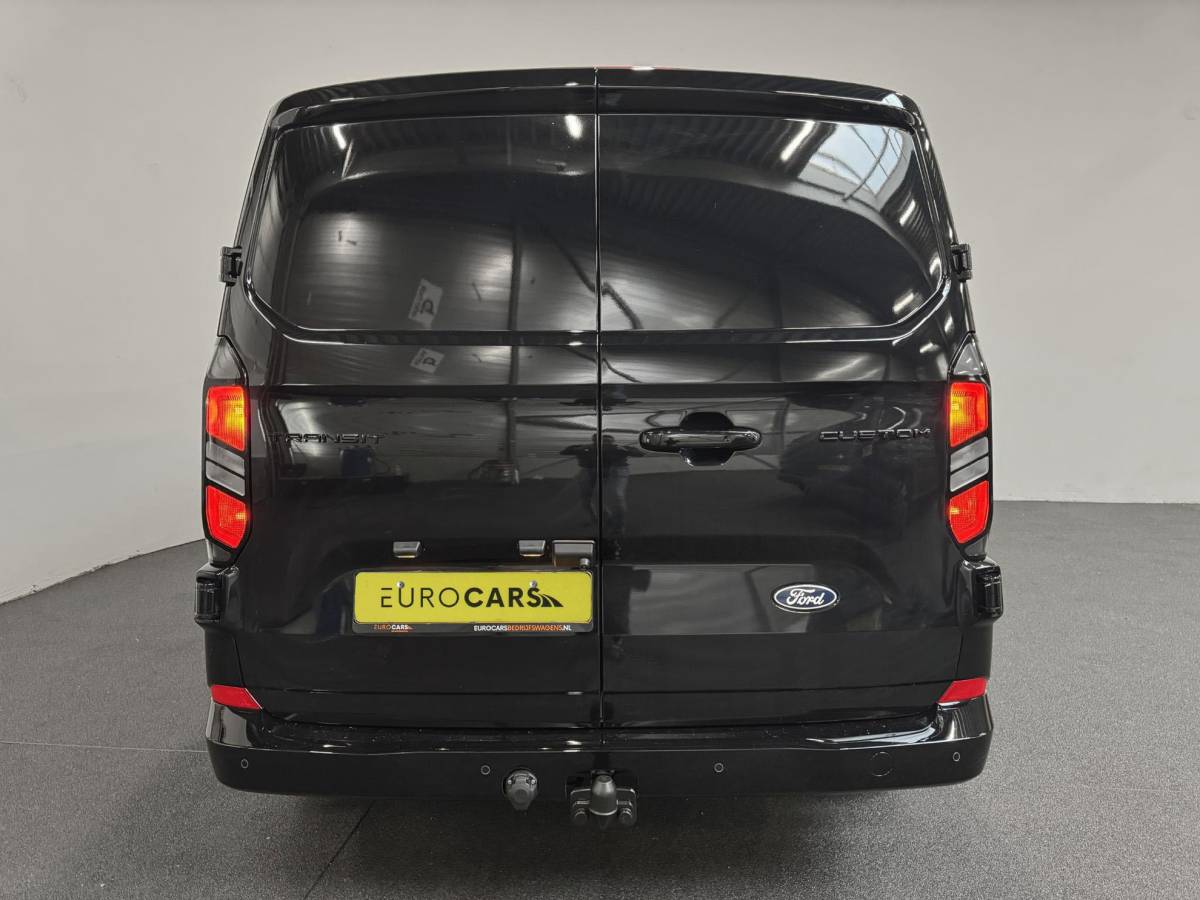 Ford Transit Custom Ford Transit Custom 320 2.0 TDCI L2H1 Limited Automaat Nieuw Model Airco Navigatie Cruise control Trekhaak