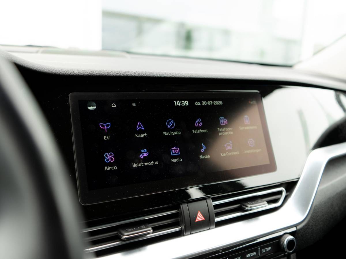 Kia e-Niro Kia e-Niro DynamicLine 64 kWh  | trekhaak |