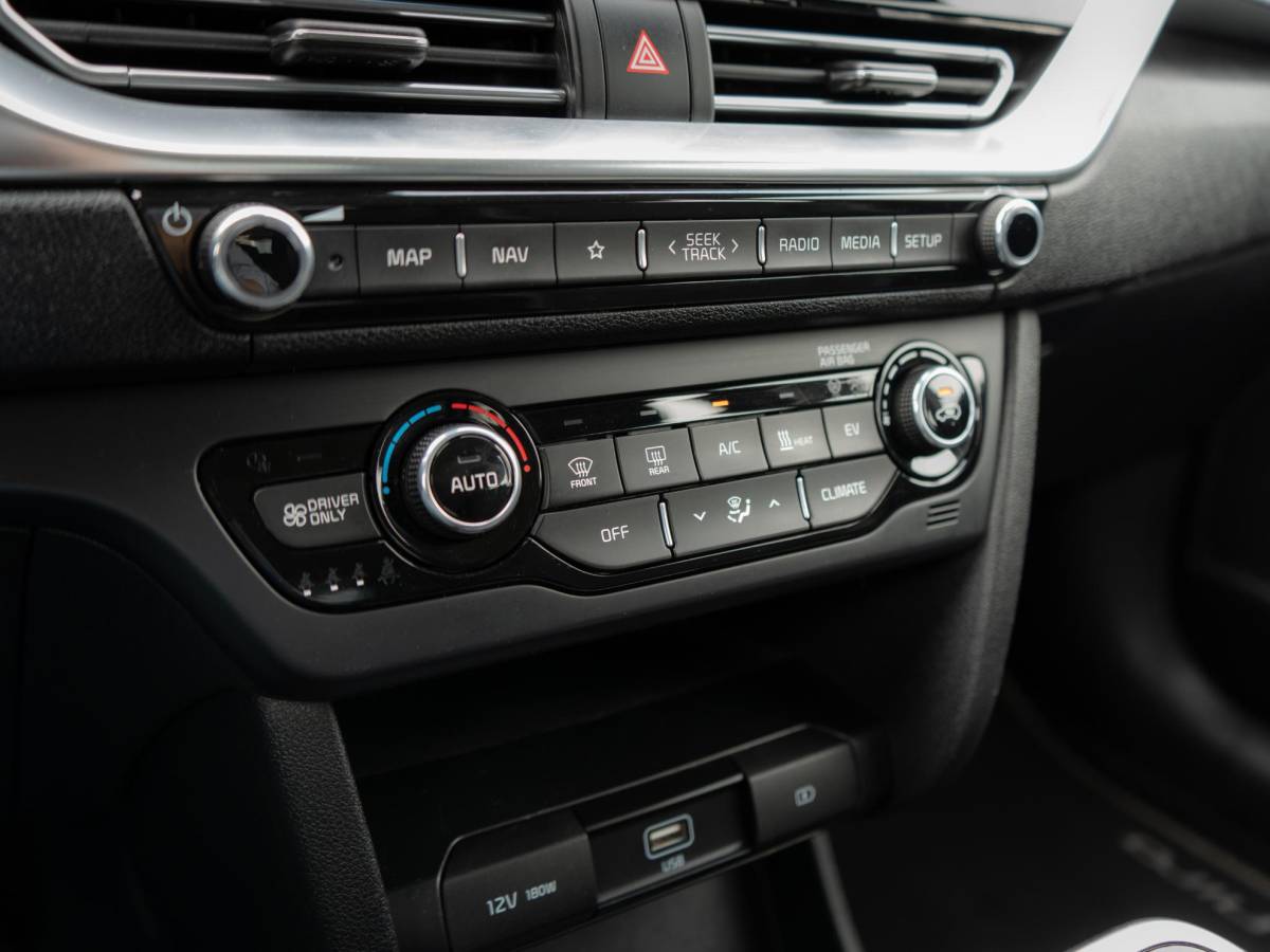Kia e-Niro Kia e-Niro DynamicLine 64 kWh  | trekhaak |