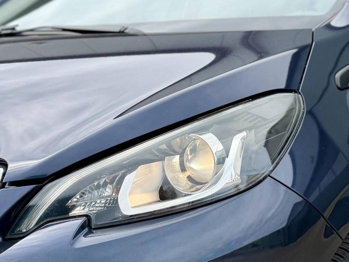 Peugeot 108 Peugeot 108 1.0 Active TOP! | LAGE KM NAP | Airco | 5 Deurs | Rijklaar | Bluetooth | Zuinig & Betrouwbaar |