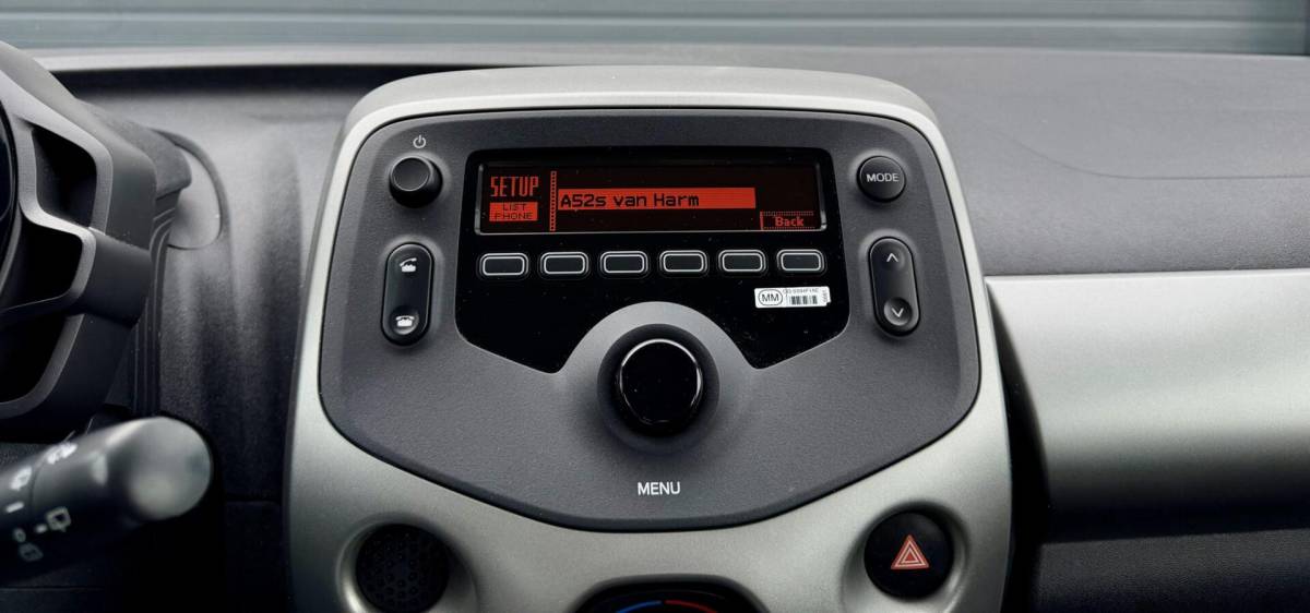Peugeot 108 Peugeot 108 1.0 Active TOP! | LAGE KM NAP | Airco | 5 Deurs | Rijklaar | Bluetooth | Zuinig & Betrouwbaar |