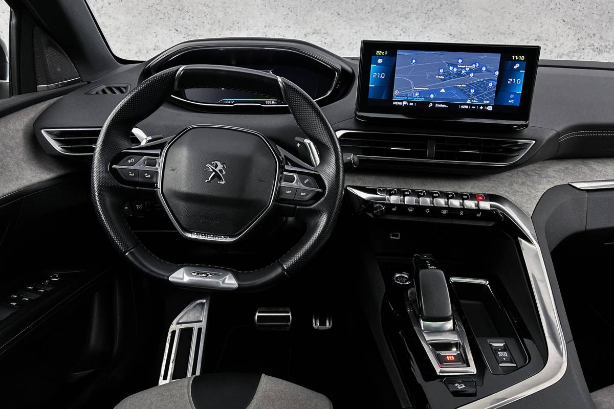 Peugeot 3008 Peugeot 3008 1.6 HYbrid4 300 Première | Camera | Stoelverwarming | LED