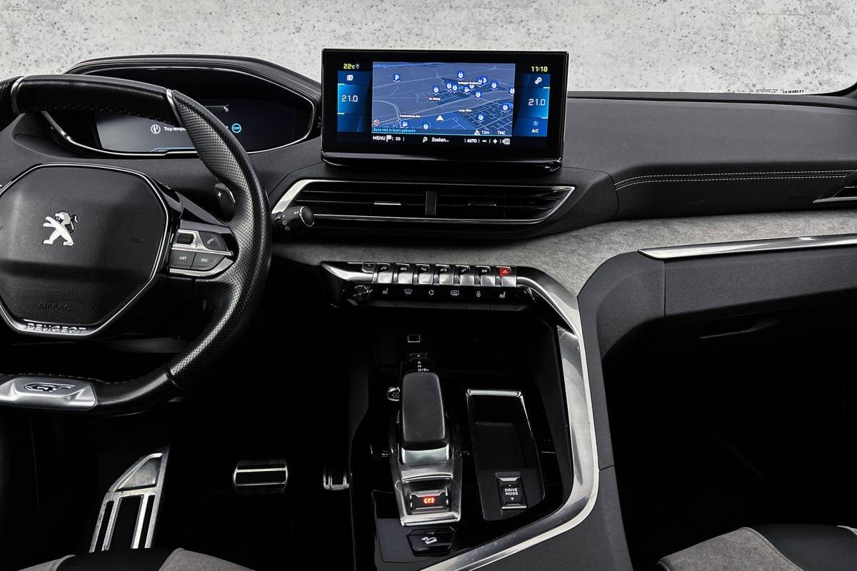 Peugeot 3008 Peugeot 3008 1.6 HYbrid4 300 Première | Camera | Stoelverwarming | LED