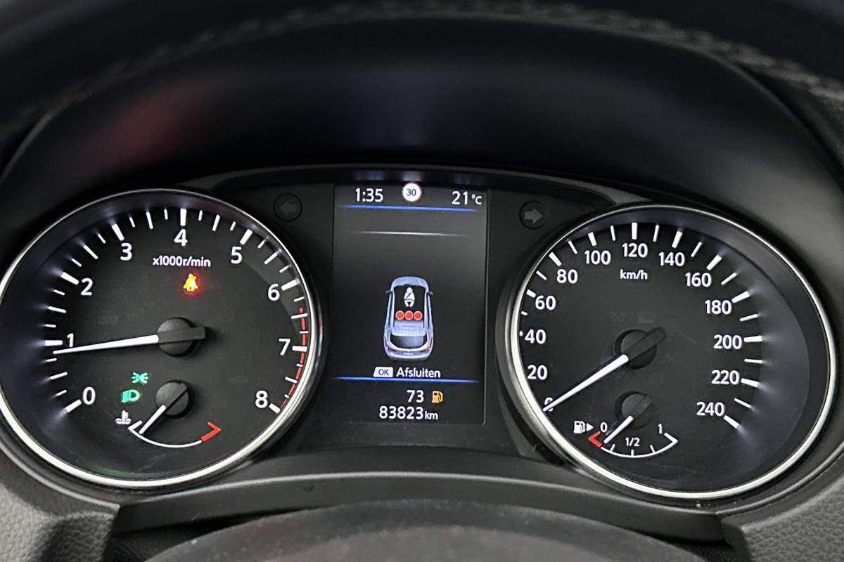 Nissan QASHQAI Nissan Qashqai 1.3 DIG-T Design Edition | Panoramadak | Camera | Apple Carplay