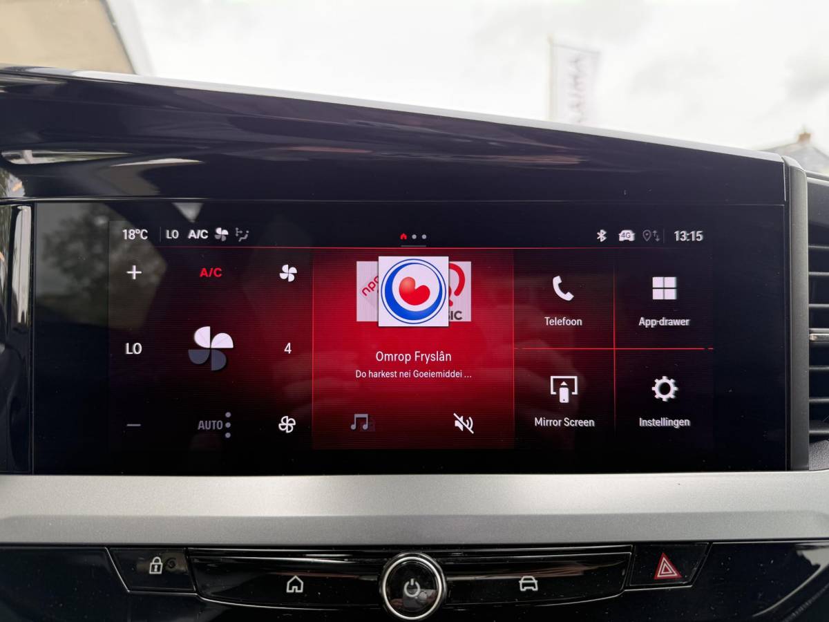 Opel Mokka-e Opel Mokka Electric GS 54 kWh | Two Tone | Achteruitrijcamera | Facelift model | Apple Carplay/Android Auto | LED | Privacy Glass