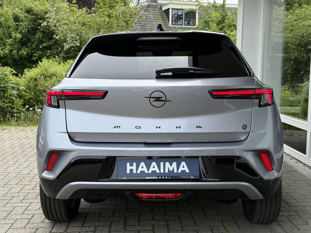 Opel Mokka-e Opel Mokka Electric GS 54 kWh | Two Tone | Achteruitrijcamera | Facelift model | Apple Carplay/Android Auto | LED | Privacy Glass