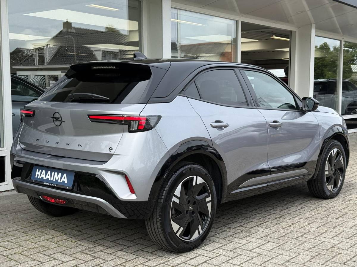 Opel Mokka-e Opel Mokka Electric GS 54 kWh | Two Tone | Achteruitrijcamera | Facelift model | Apple Carplay/Android Auto | LED | Privacy Glass