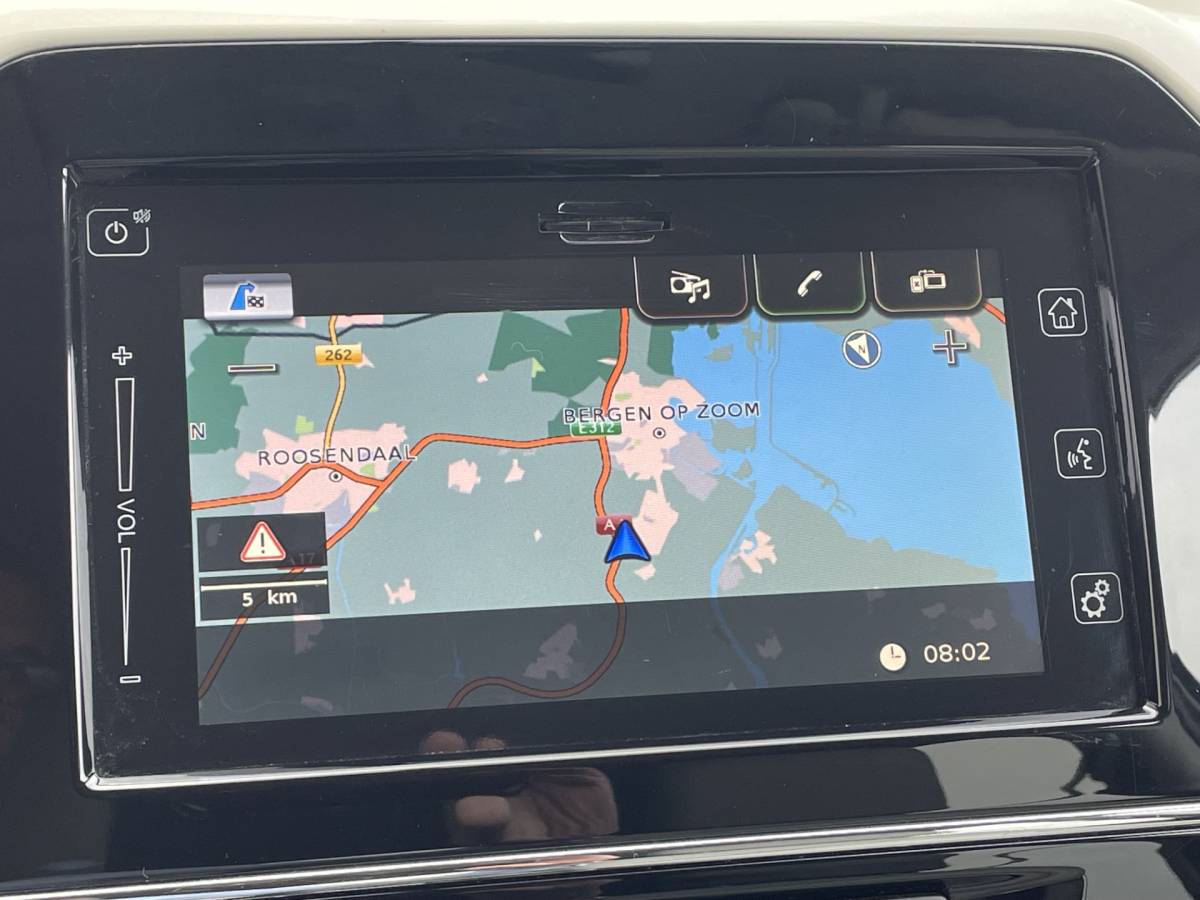 Suzuki Vitara Suzuki Vitara 1.6 Exclusive Automaat Navigatie, Climate Control, Adaptive Cruise Control, Leder, Trekhaak, Achteruitrijcamera