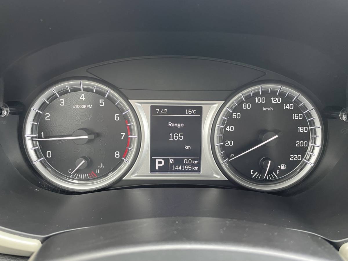 Suzuki Vitara Suzuki Vitara 1.6 Exclusive Automaat Navigatie, Climate Control, Adaptive Cruise Control, Leder, Trekhaak, Achteruitrijcamera