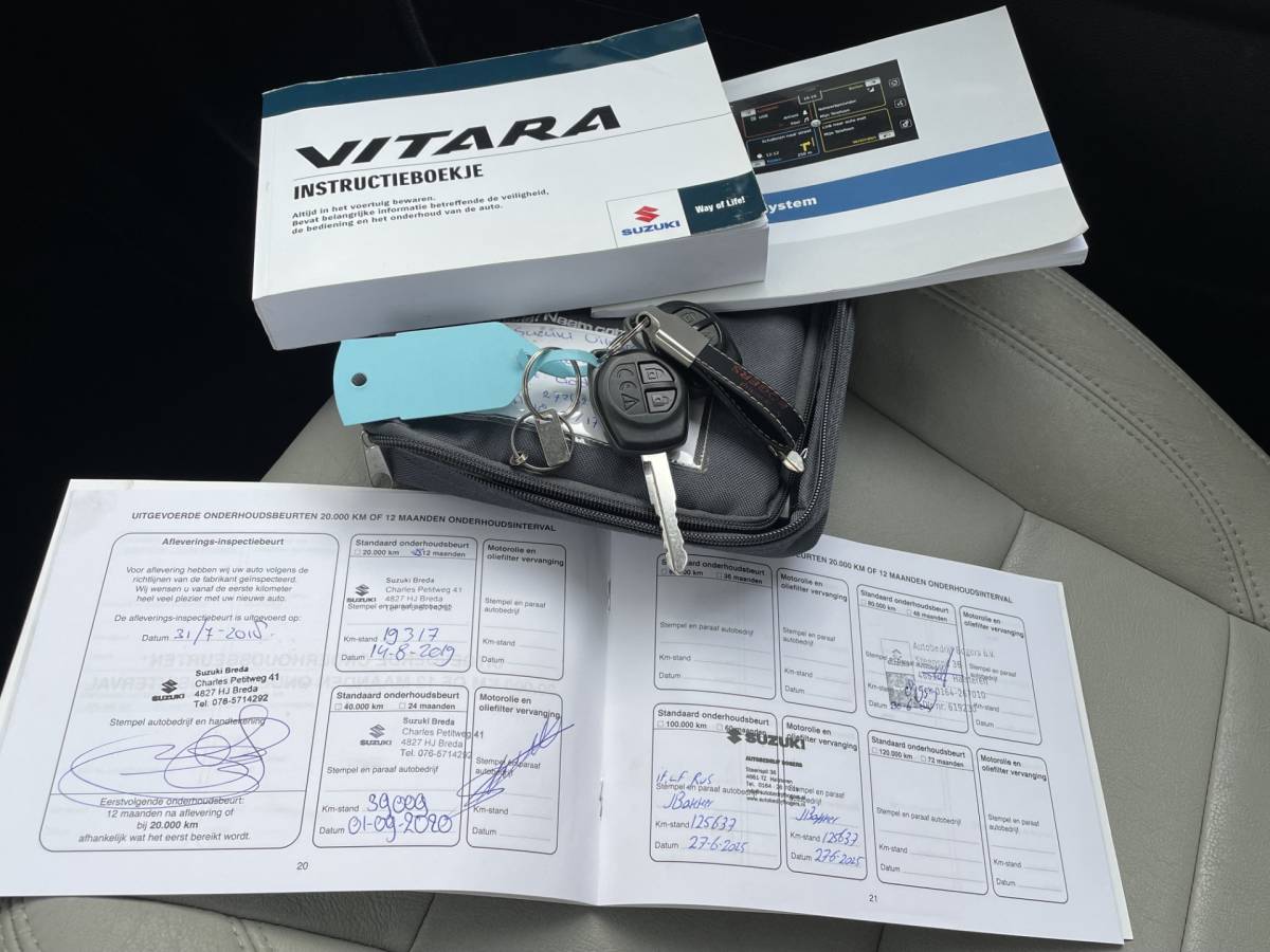Suzuki Vitara Suzuki Vitara 1.6 Exclusive Automaat Navigatie, Climate Control, Adaptive Cruise Control, Leder, Trekhaak, Achteruitrijcamera