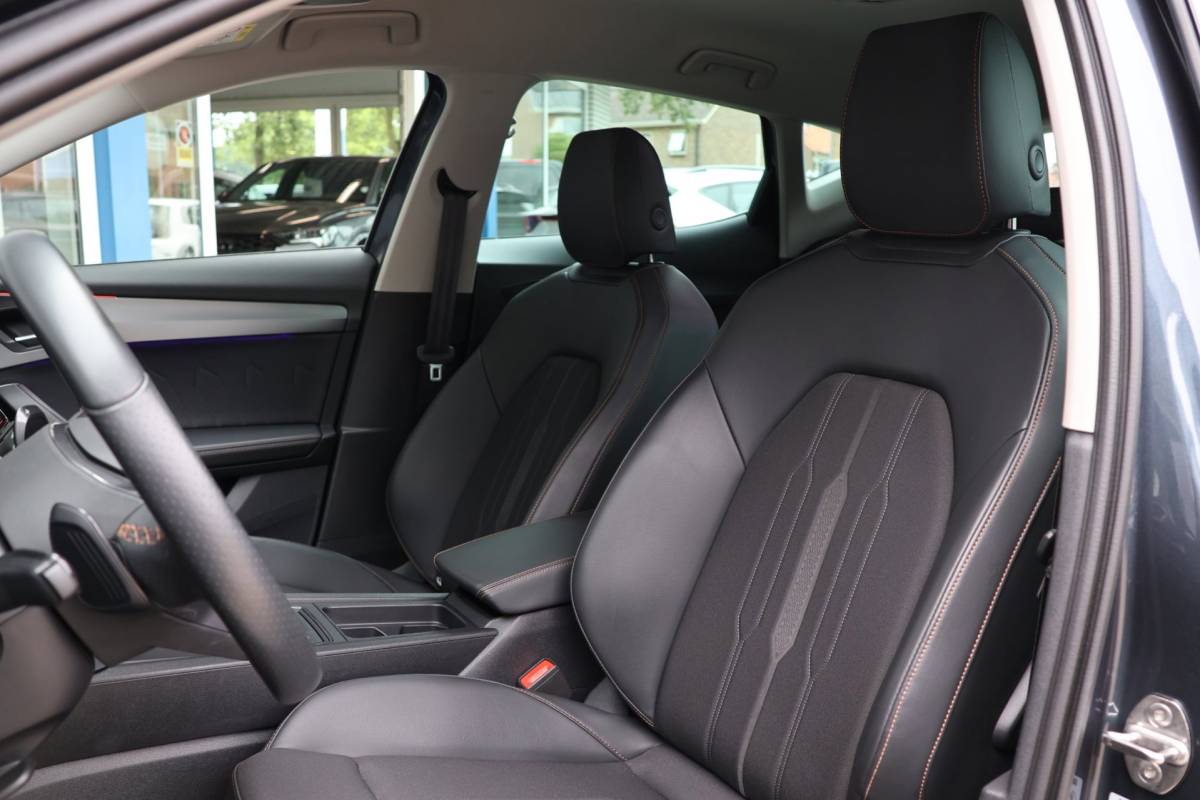 CUPRA Formentor Cupra Formentor 1.4 e-Hybrid Business SOH 99% Camera Trekhaak