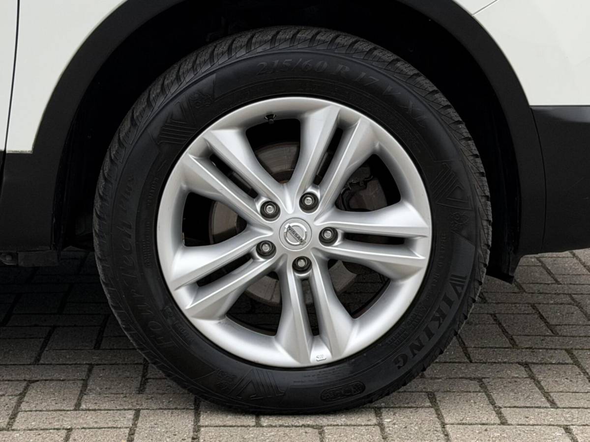 Nissan QASHQAI Nissan Qashqai +2 1.6 – 117pk Visia | 7 PERSOONS | Lage KM | Nieuwe Ketting & Rijklaar | Trekhaak | Cruise |