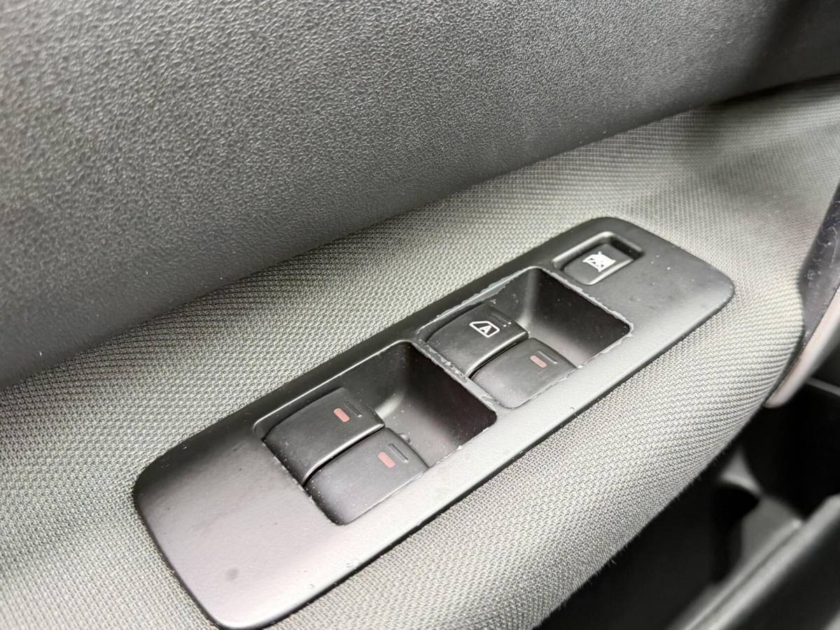 Nissan QASHQAI Nissan Qashqai +2 1.6 – 117pk Visia | 7 PERSOONS | Lage KM | Nieuwe Ketting & Rijklaar | Trekhaak | Cruise |