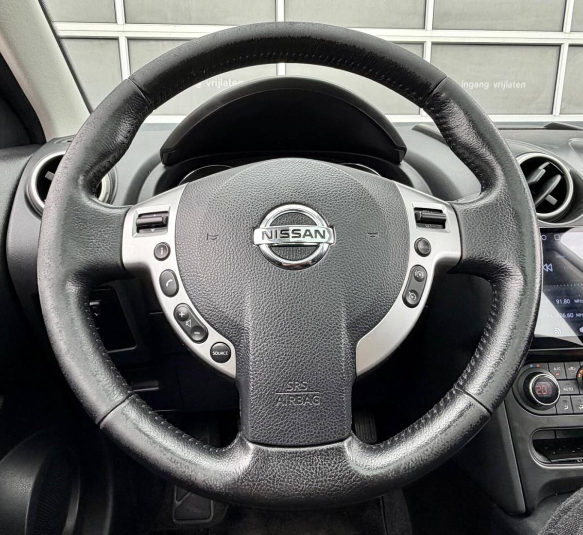 Nissan QASHQAI Nissan Qashqai +2 1.6 – 117pk Visia | 7 PERSOONS | Lage KM | Nieuwe Ketting & Rijklaar | Trekhaak | Cruise |