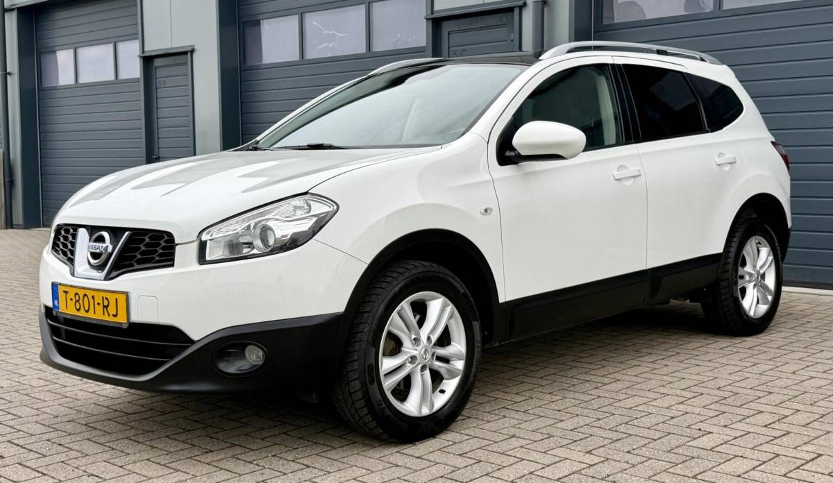 Nissan QASHQAI Nissan Qashqai +2 1.6 – 117pk Visia | 7 PERSOONS | Lage KM | Nieuwe Ketting & Rijklaar | Trekhaak | Cruise |
